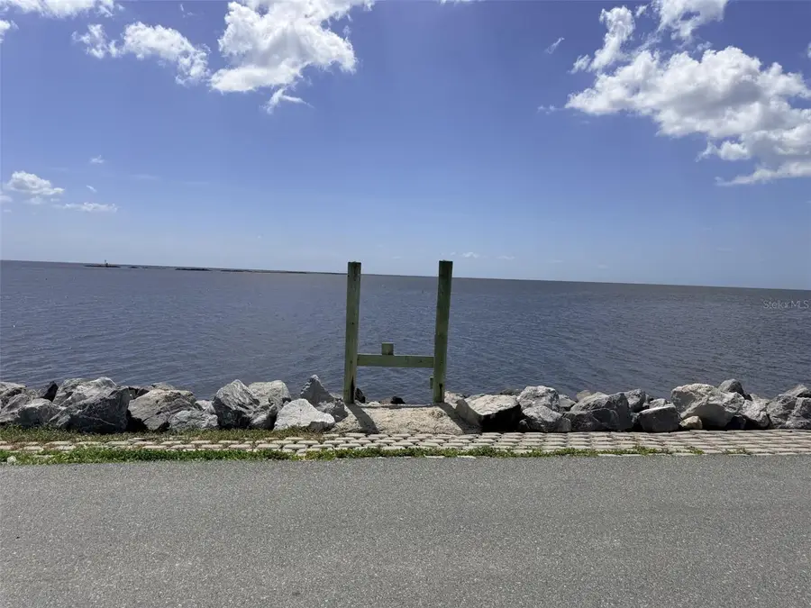 26 9th Street, Horseshoe Beach, FL 32648 - #3