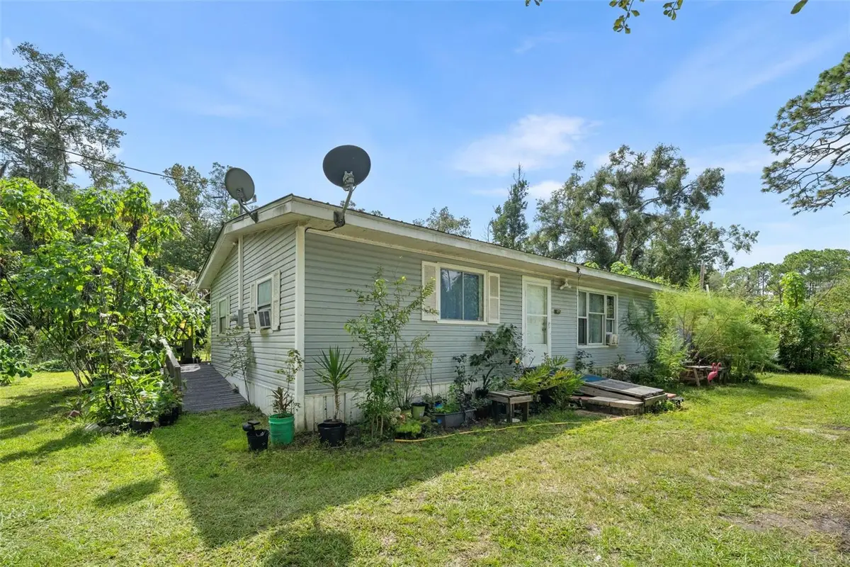 240 SE 923rd Street, Old Town, FL 32680 - #1