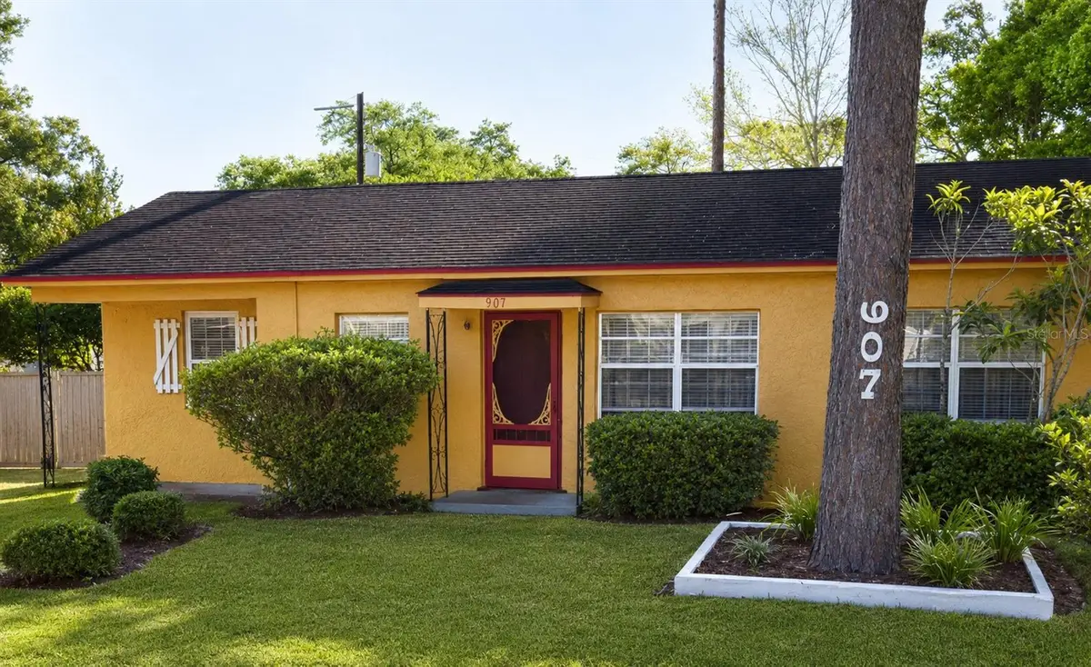 907 NE 24th Street, Gainesville, FL 32641 - #1
