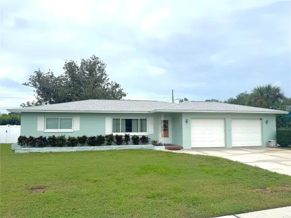 1527 Lakeview Road, CLEARWATER, FL 33756
