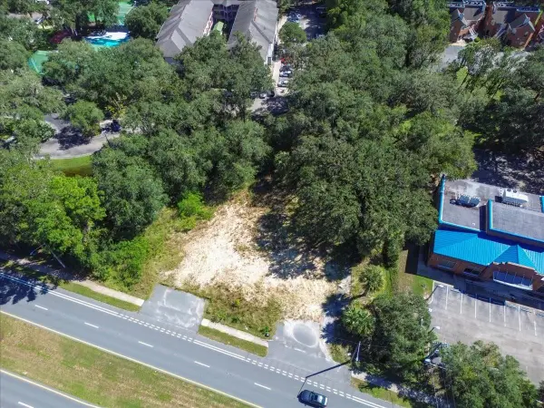 3921 SW 13th Street, GAINESVILLE, FL 32608