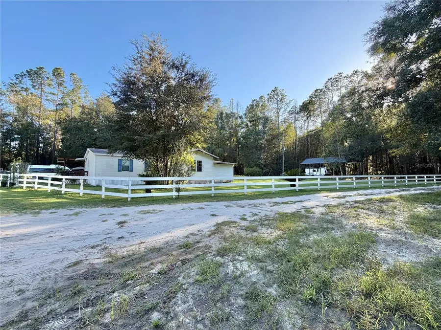 16817 NW 110th Avenue, Alachua, FL 32615 - #2