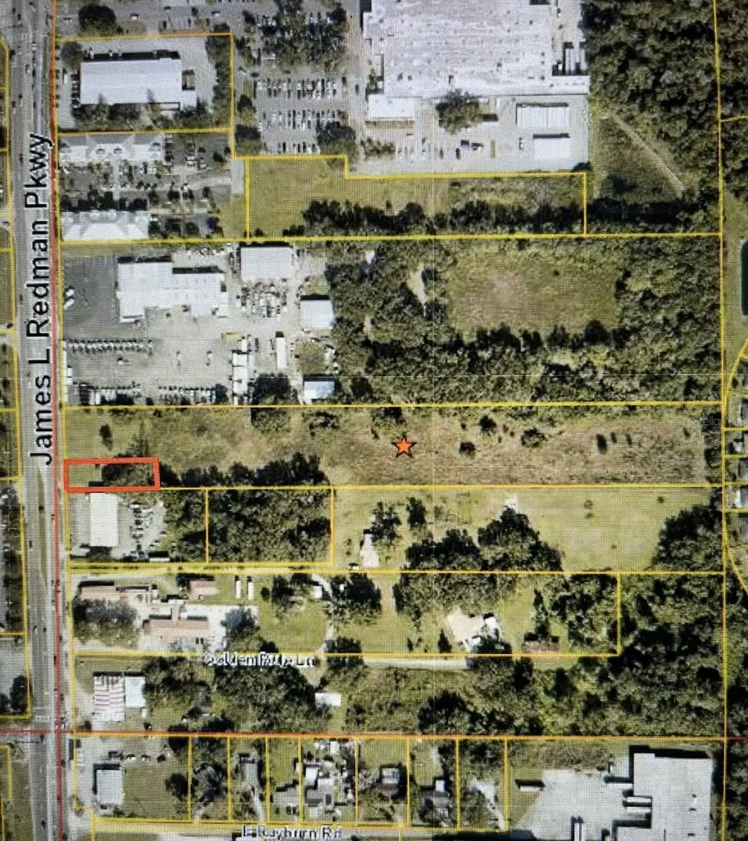2906 James L Redman Parkway, Plant City, FL 33566 - Image #1