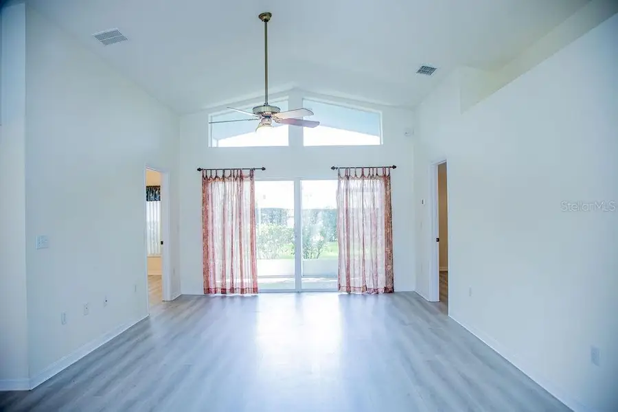 231 Lake Suzanne Drive, Lake Wales, FL 33859 - Image #3