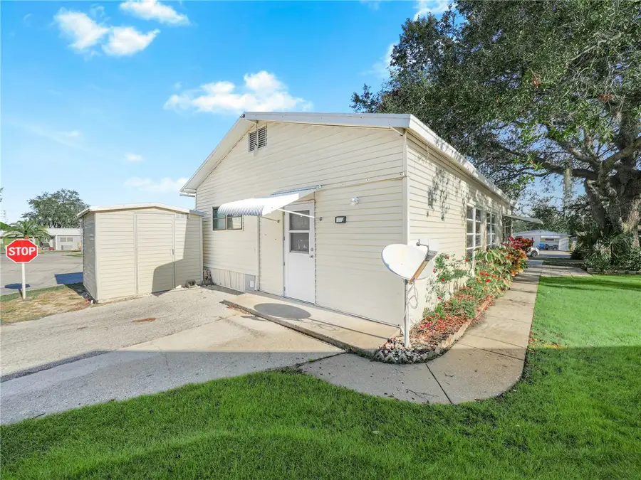 27 Saddlebag Trail S, Lake Wales, FL 33898 - Image #3