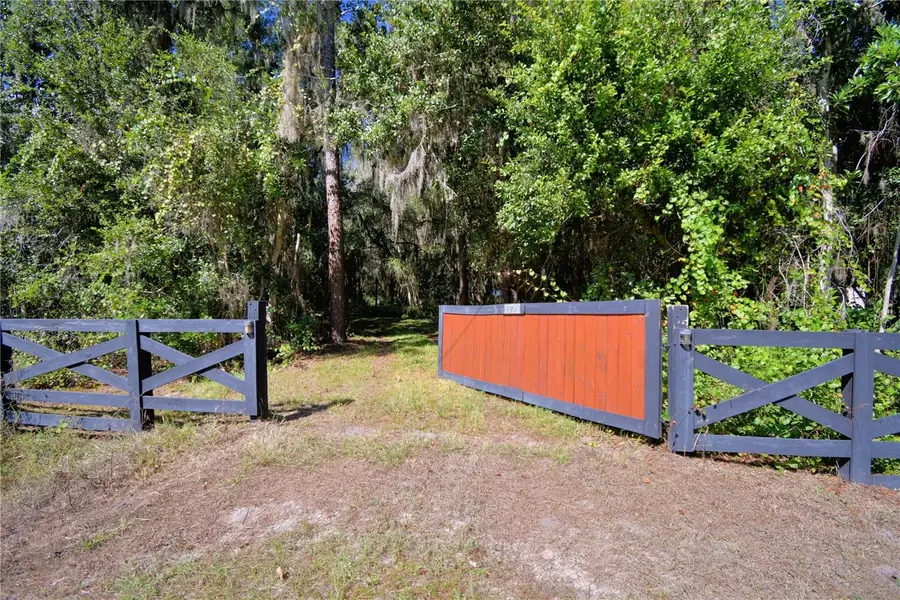 11196 Shore Drive, Lake Wales, FL 33898 - Image #2
