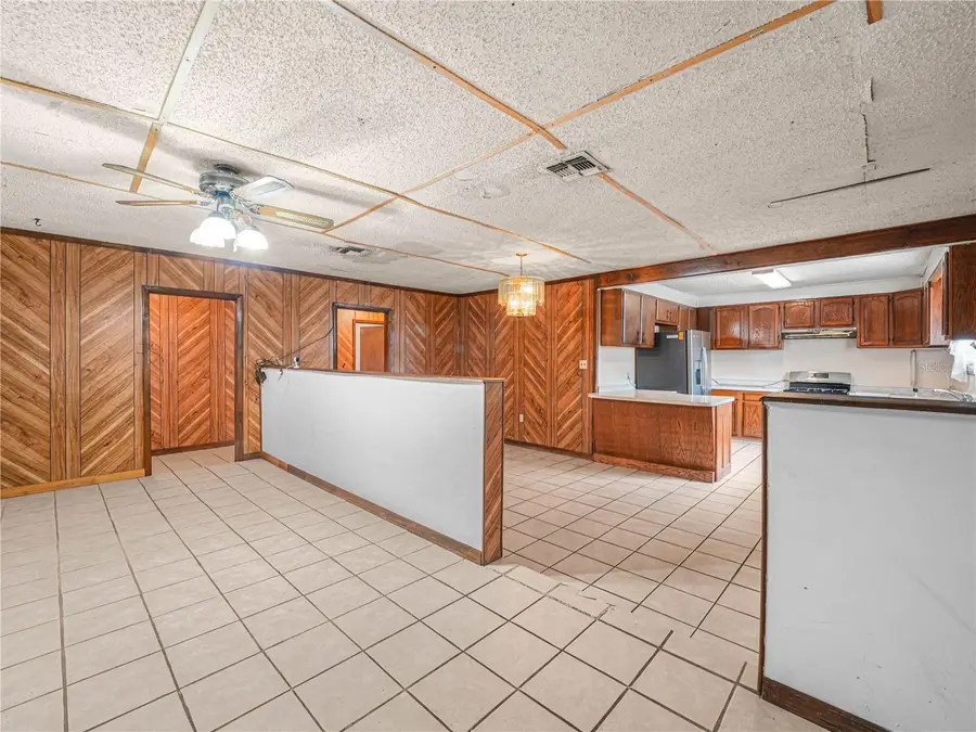 715 S Seminole Avenue, Fort Meade, FL 33841 - Image #3