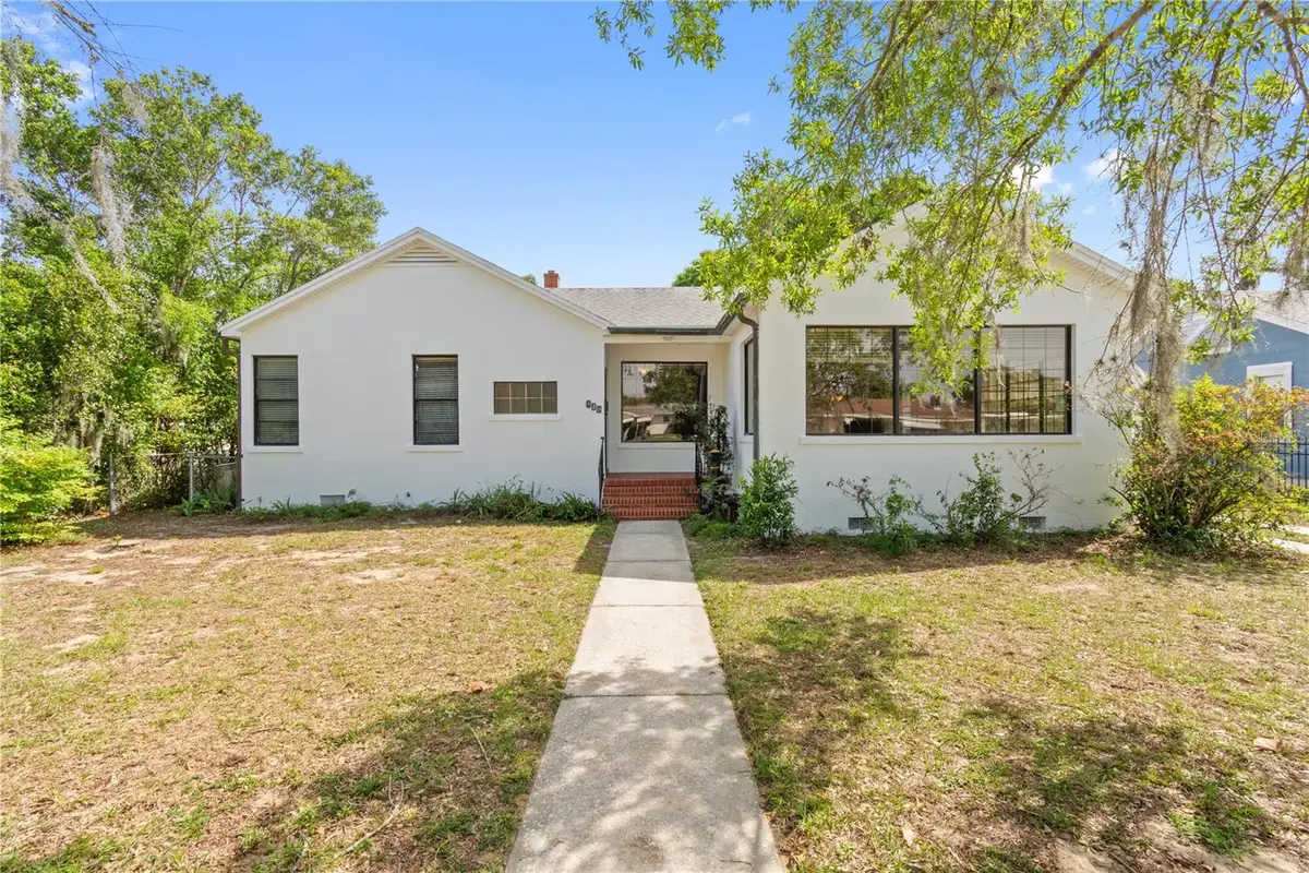 420 E Bullard Avenue, Lake Wales, FL 33853 - #1