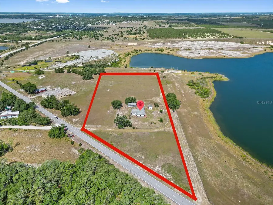 2425 Burns Avenue, Lake Wales, FL 33898 - #3