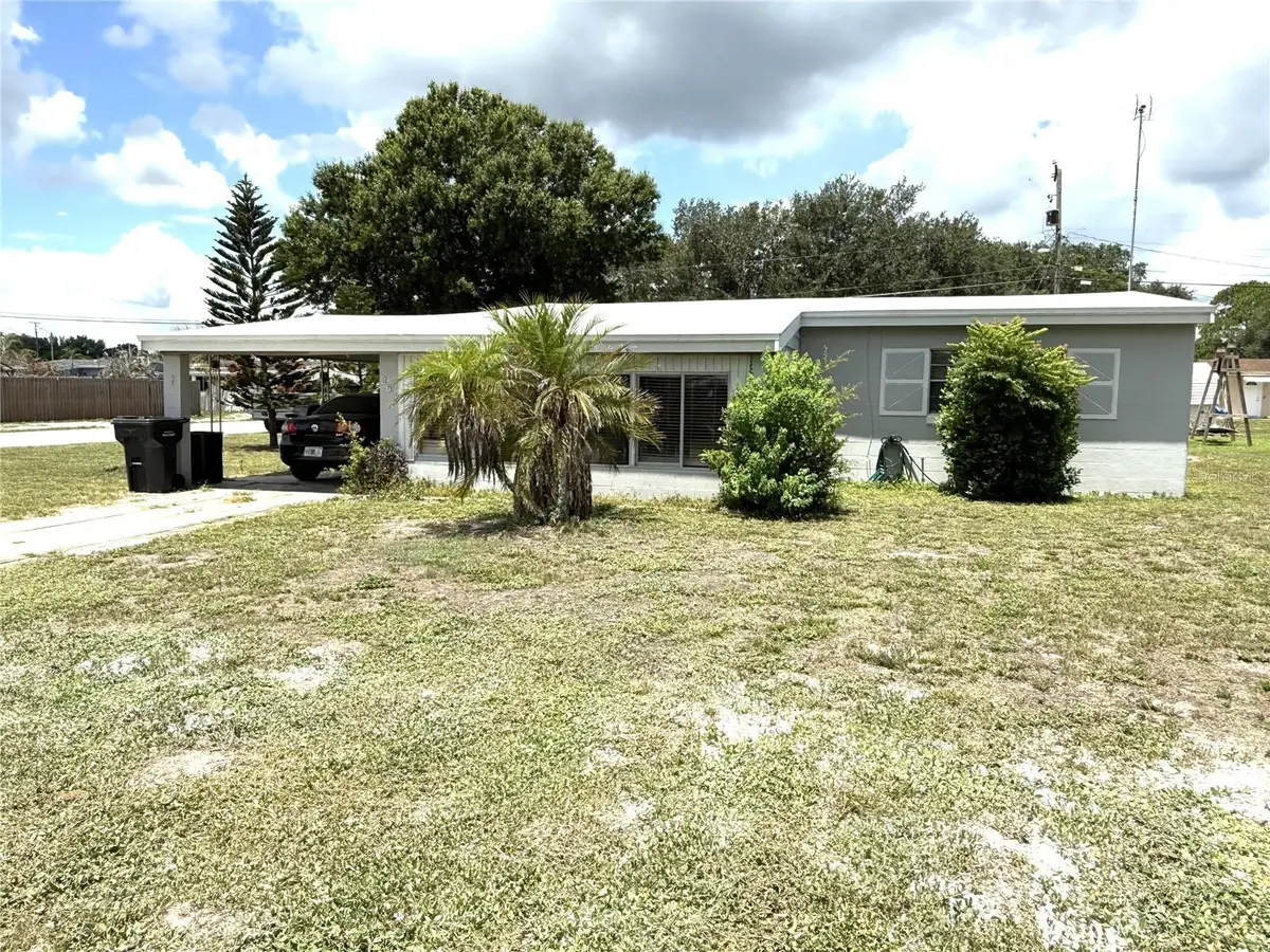 262 Walter Avenue, Frostproof, FL 33843 - #1
