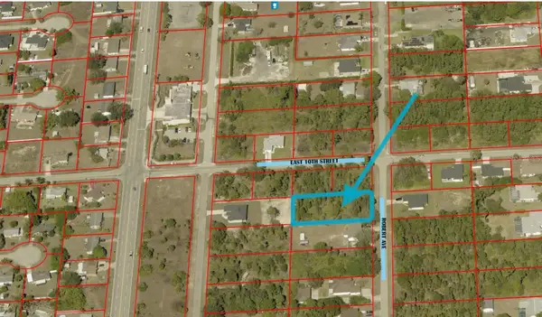 921 Robert Avenue, LEHIGH ACRES, FL 33936
