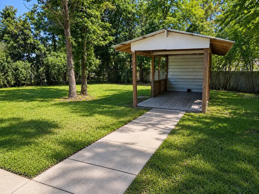 462 Sally St, Green Cove Springs, FL 32043 - #3