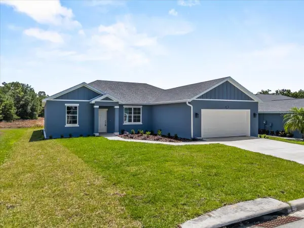 4550 Fairway Oaks Drive, MULBERRY, FL 33860