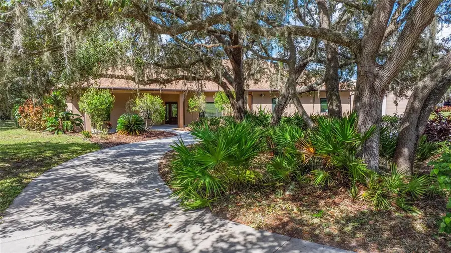 3933 Mammoth Grove Road, Lake Wales, FL 33898 - Image #3