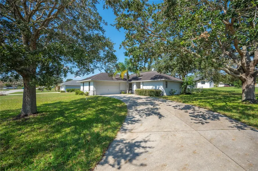 941 Devonshire Way, Lake Wales, FL 33853 - Image #2