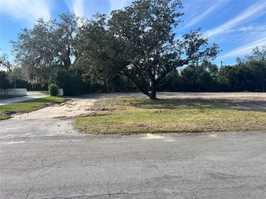 4249 Forest Hills Drive, Lakeland, FL 33813 - Image #3