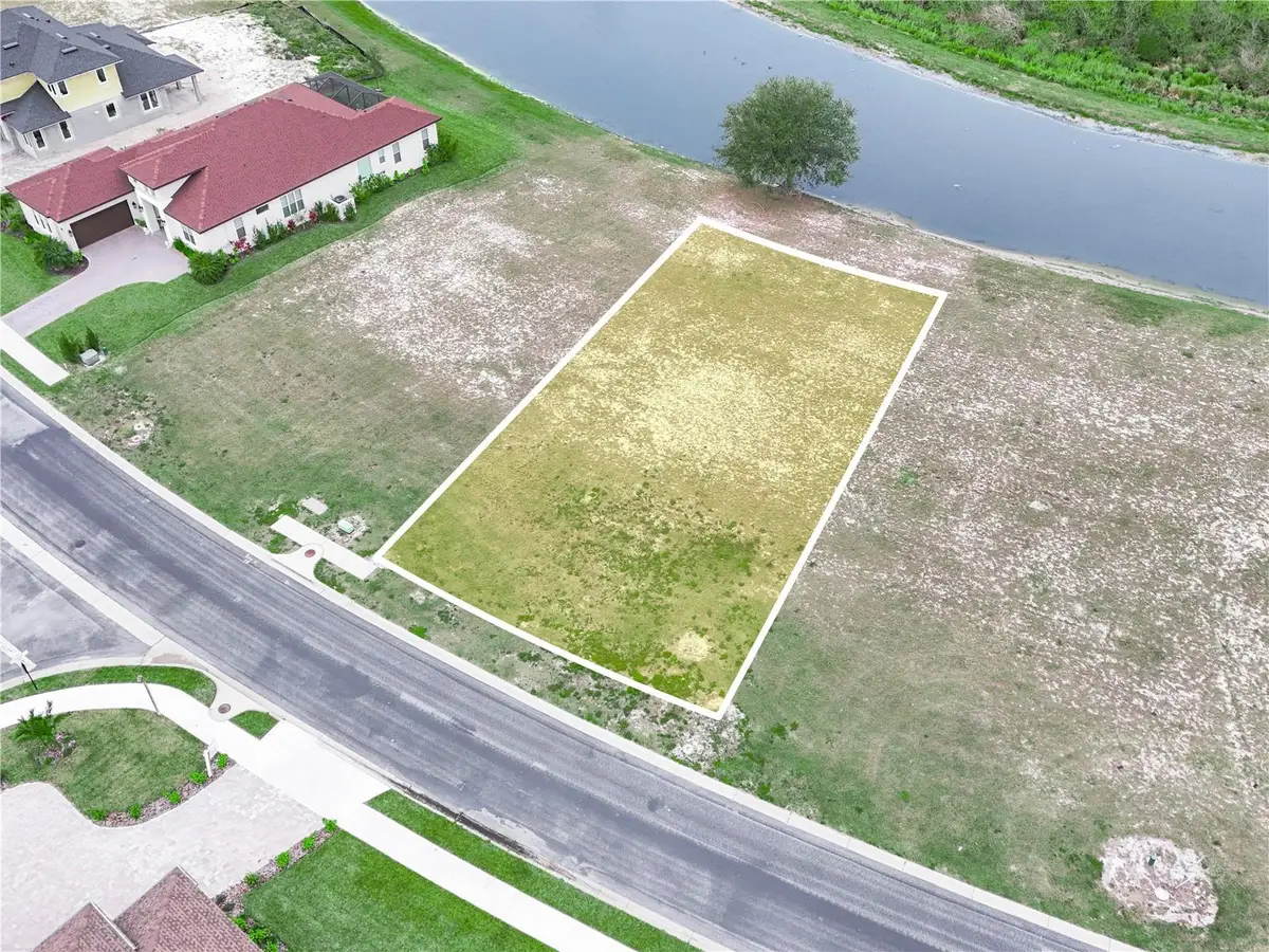 429 Adams View Lane, Auburndale, FL 33823 - Image #1