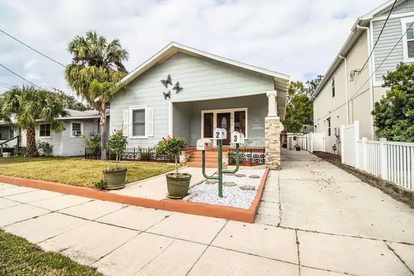 1919 W North A Street, TAMPA, FL 33606