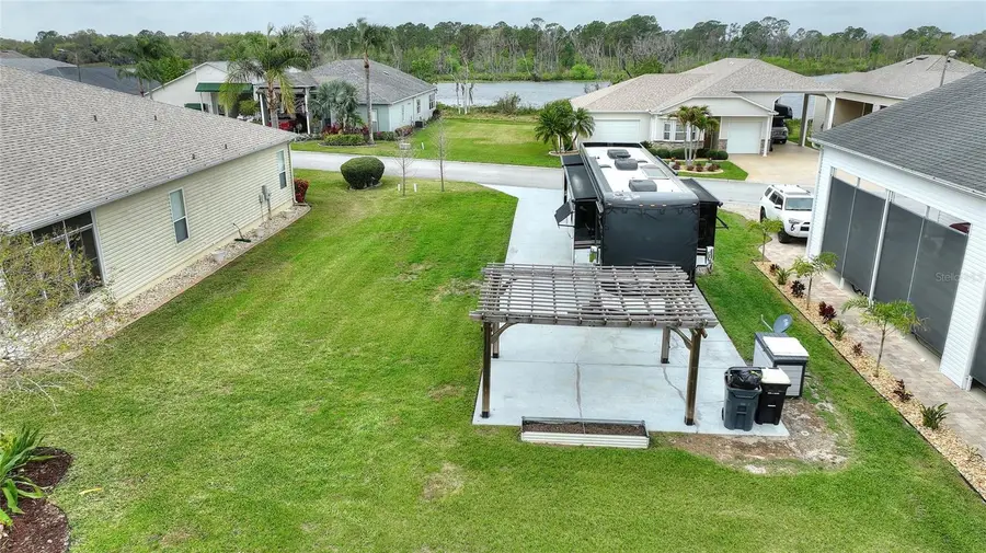 1098 Motorcoach Drive, Polk City, FL 33868 - Image #2