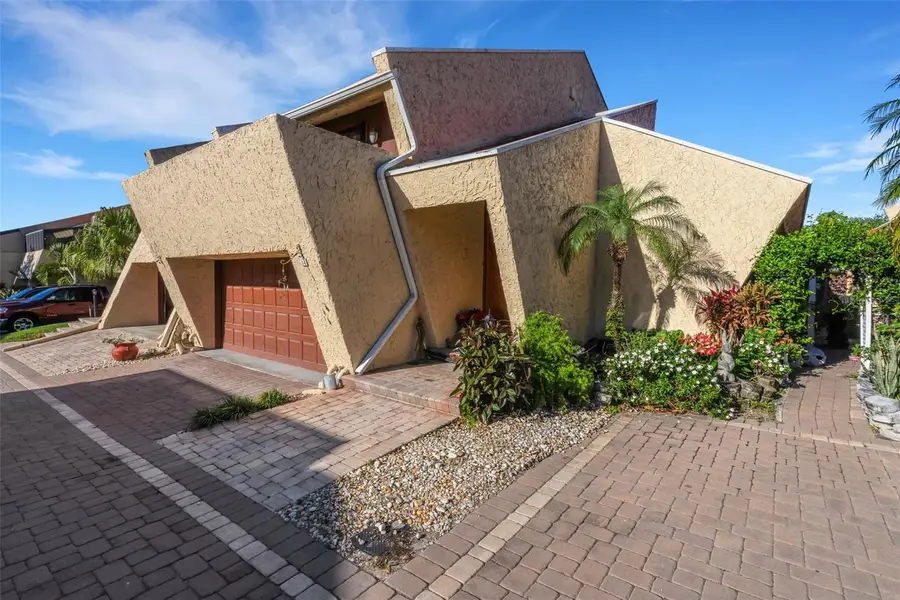 14 Casarena Court, Winter Haven, FL 33881 - Image #2