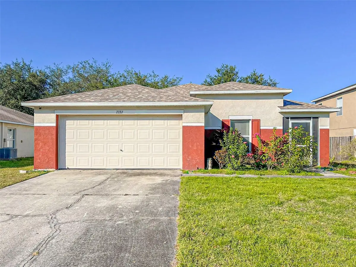 7337 Hunters Greene Circle, Lakeland, FL 33810 - Image #1