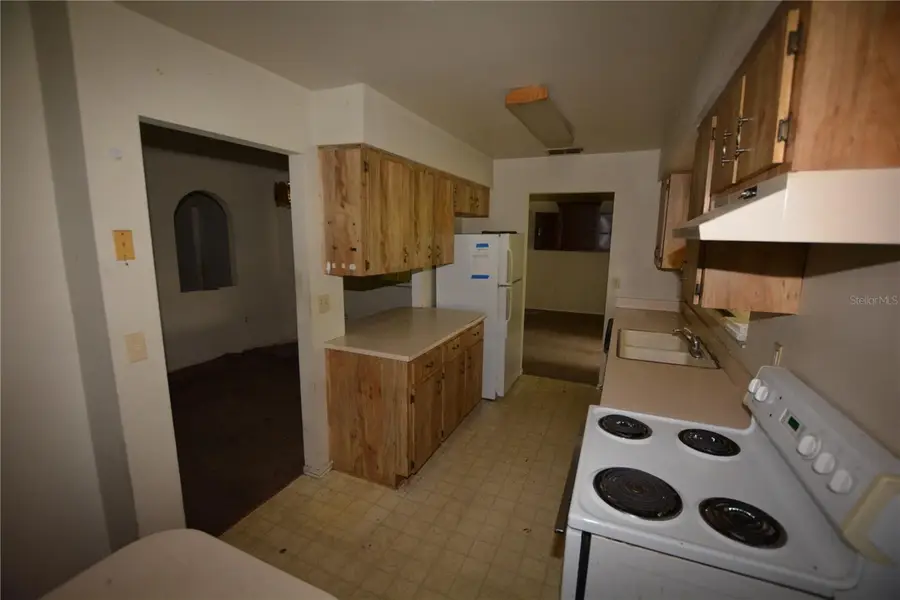 240 Lake Thomas Drive, Winter Haven, FL 33880 - Image #2