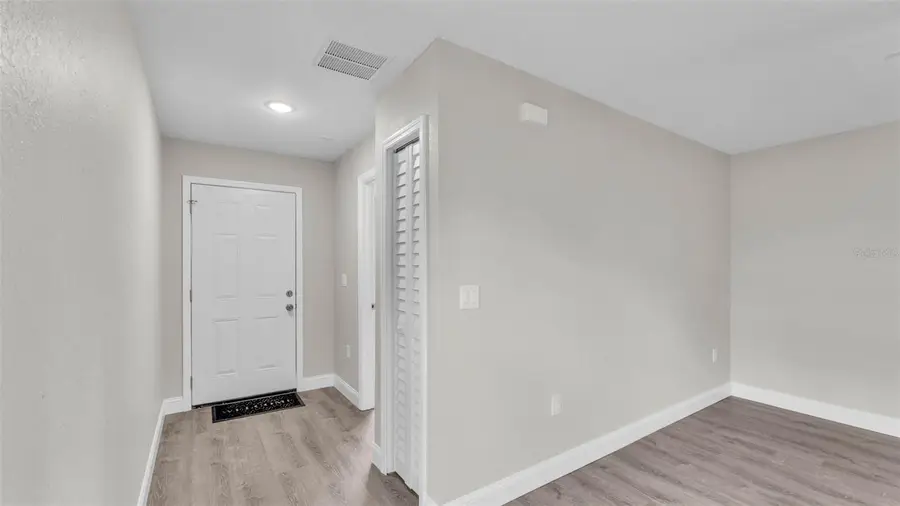 1025 Lakewood Court, Lakeland, FL 33801 - Image #3