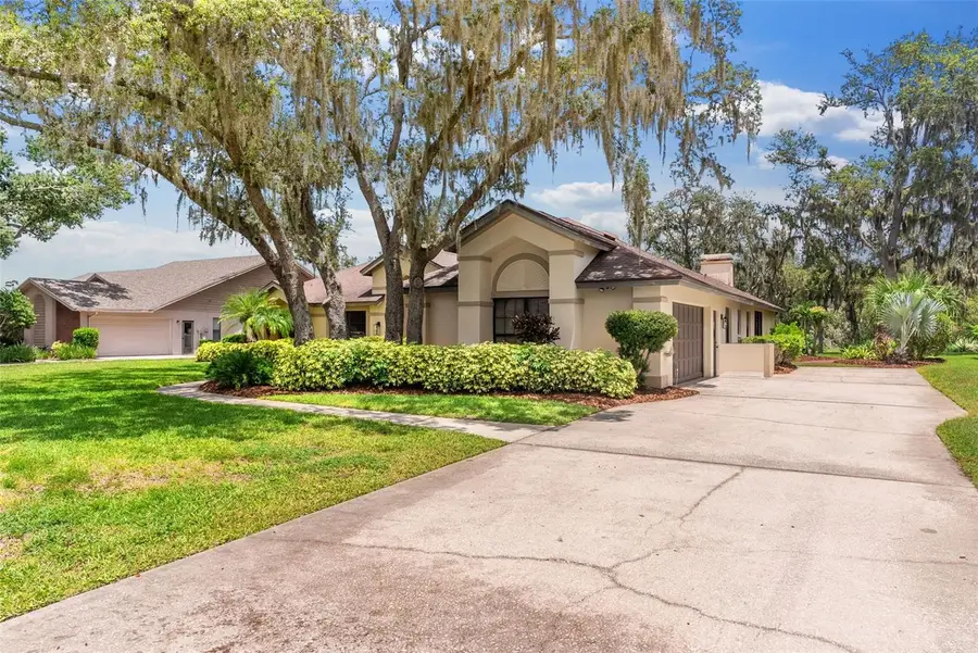 2702 Pine Club Drive, Plant City, FL 33566 - Image #3