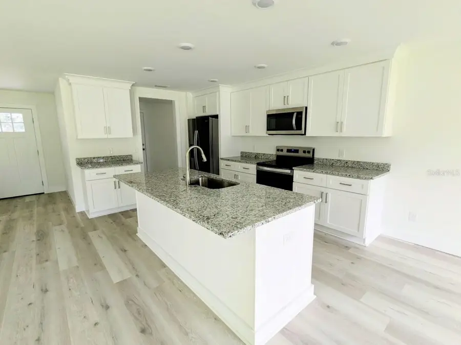 829 Clermont Avenue N, Fort Meade, FL 33841 - Image #2