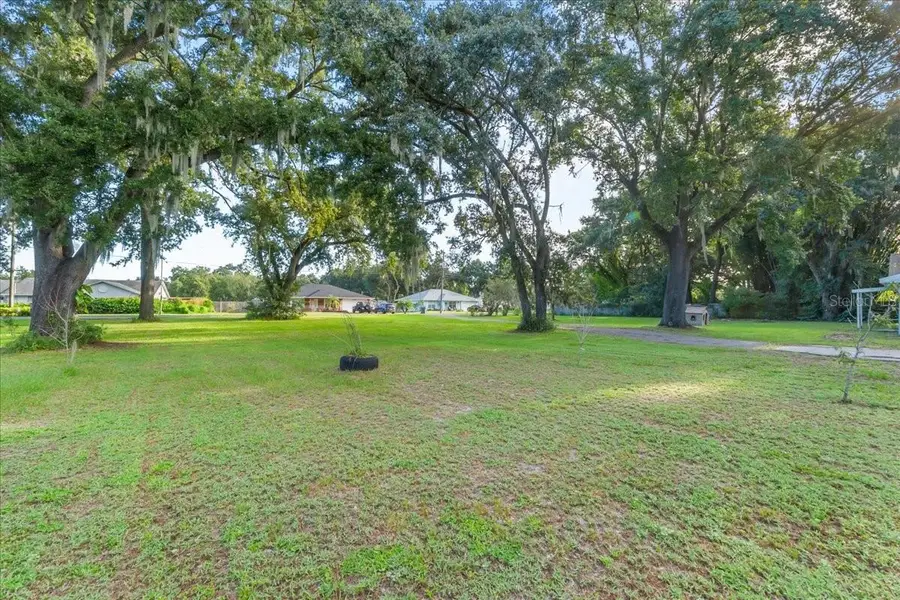 226 Denton Avenue, Auburndale, FL 33823 - Image #2