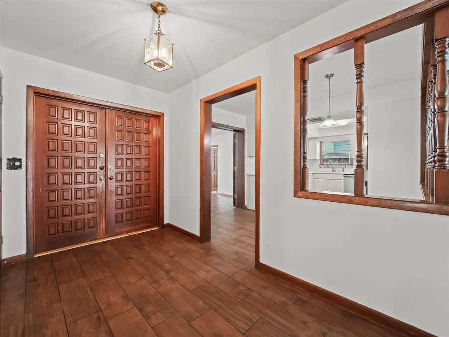 685 Avenue N Se, Winter Haven, FL 33880 - Image #2