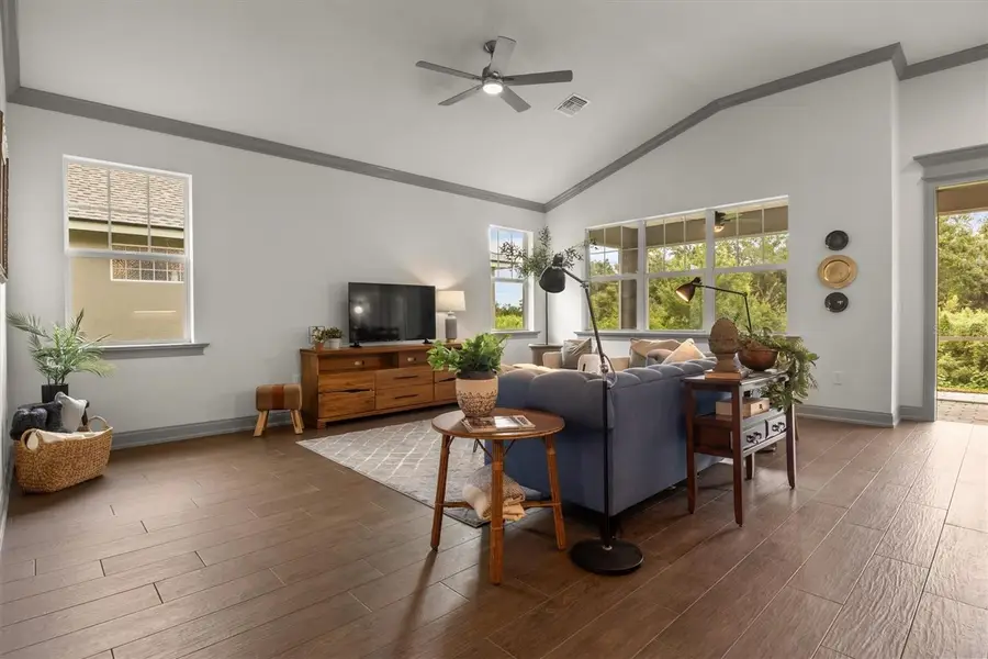 7911 Lake James Boulevard, Lakeland, FL 33810 - Image #2