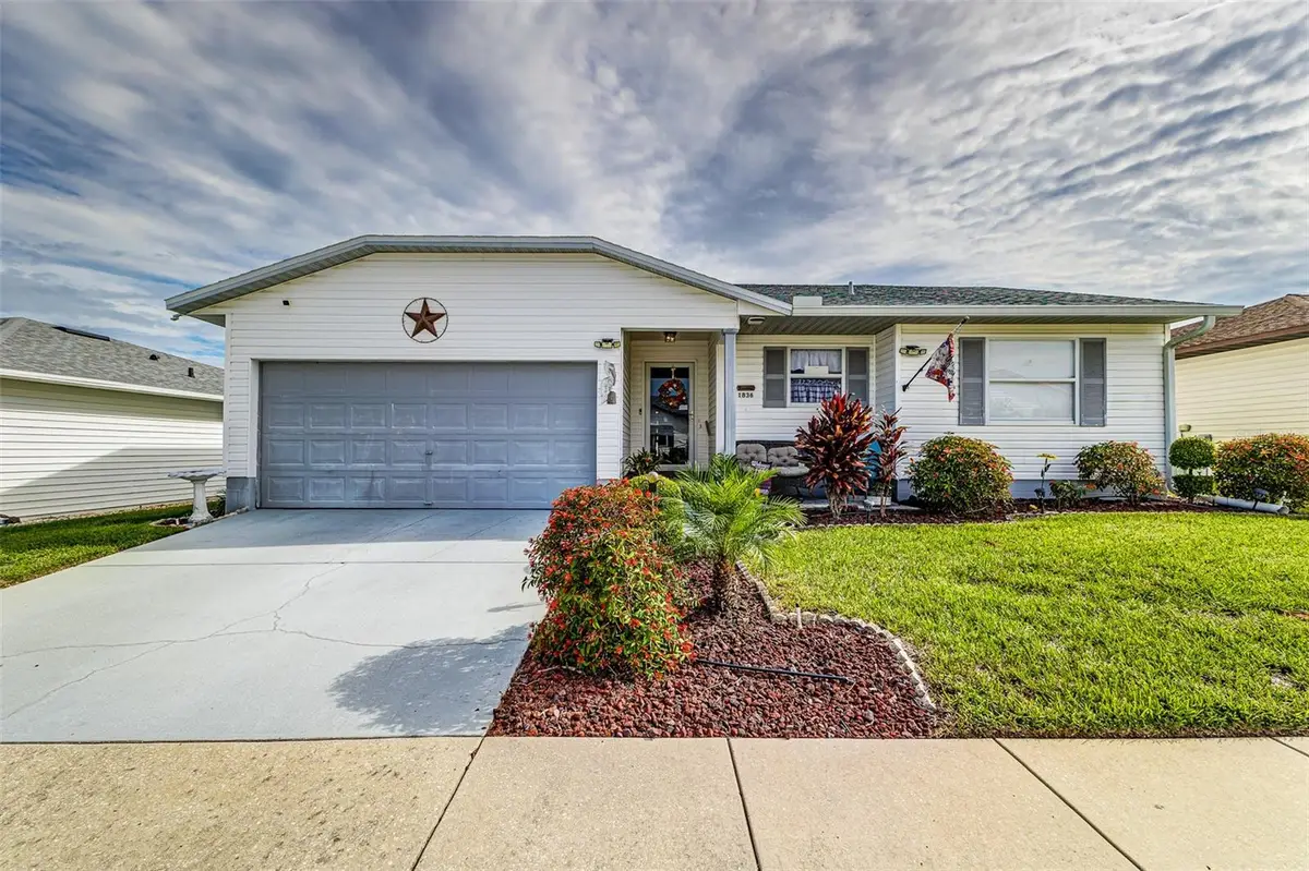 1836 Prairie Dunes Circle N, Lakeland, FL 33810 - Image #1