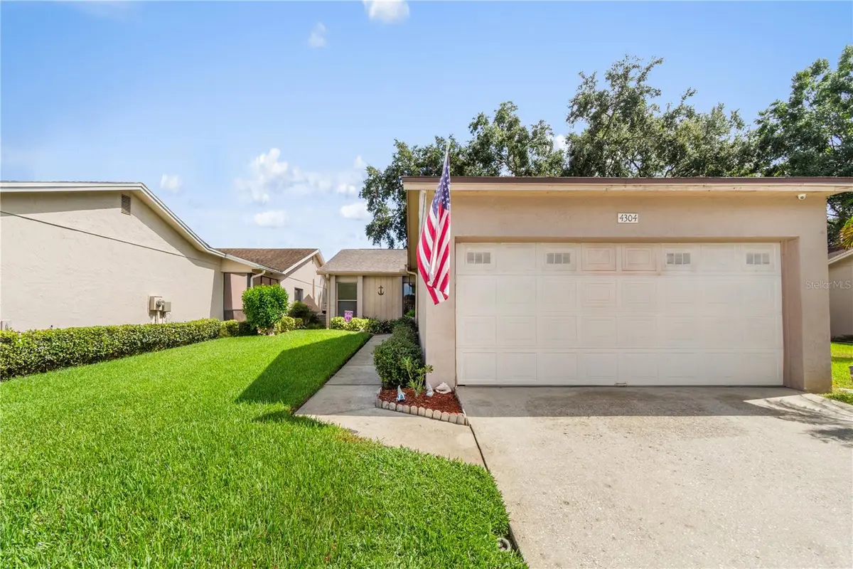 4304 Larrys Lagoon, Winter Haven, FL 33884 - Image #1