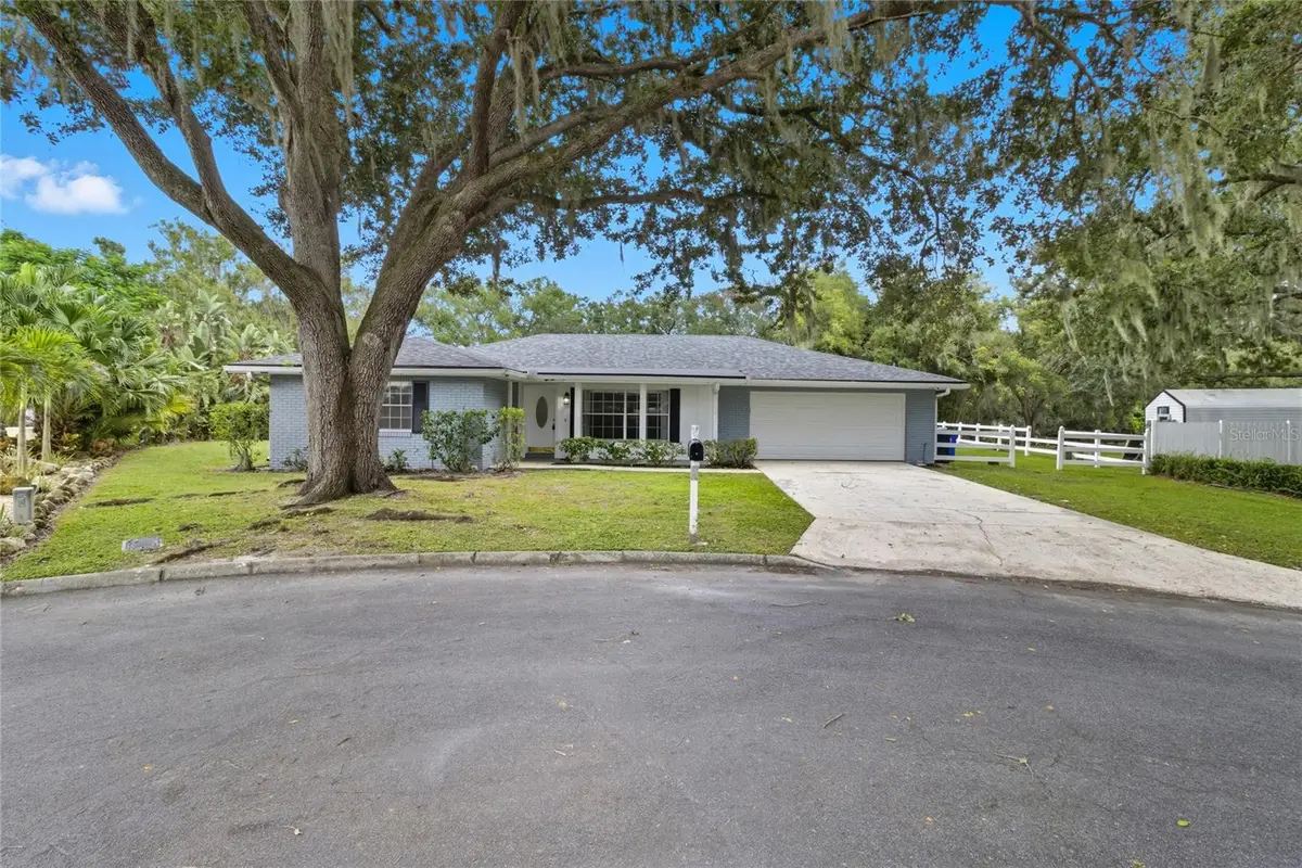 1731 Lagoon Court, Lakeland, FL 33803 - Image #1