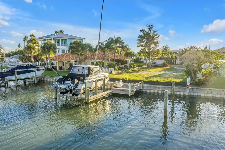 580 Normandy Road, Madeira Beach, FL 33708 - Image #2