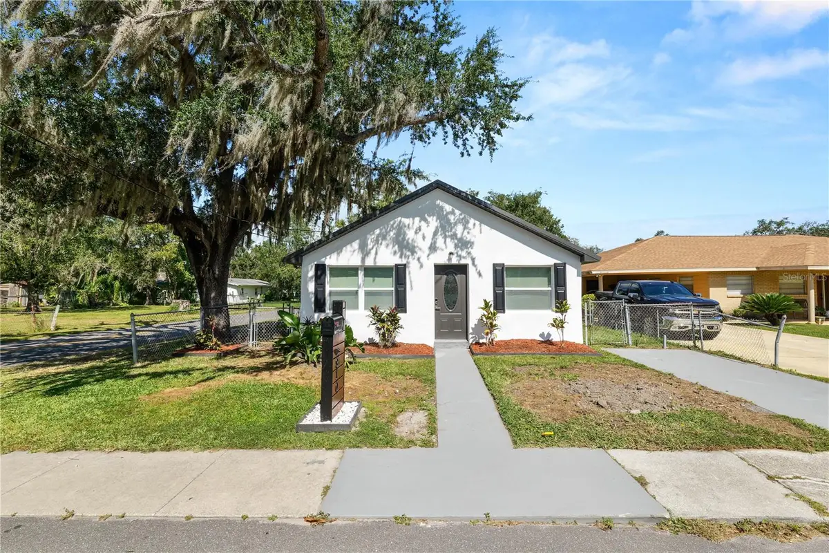 910 E Warren Street, Plant City, FL 33563 - Image #1