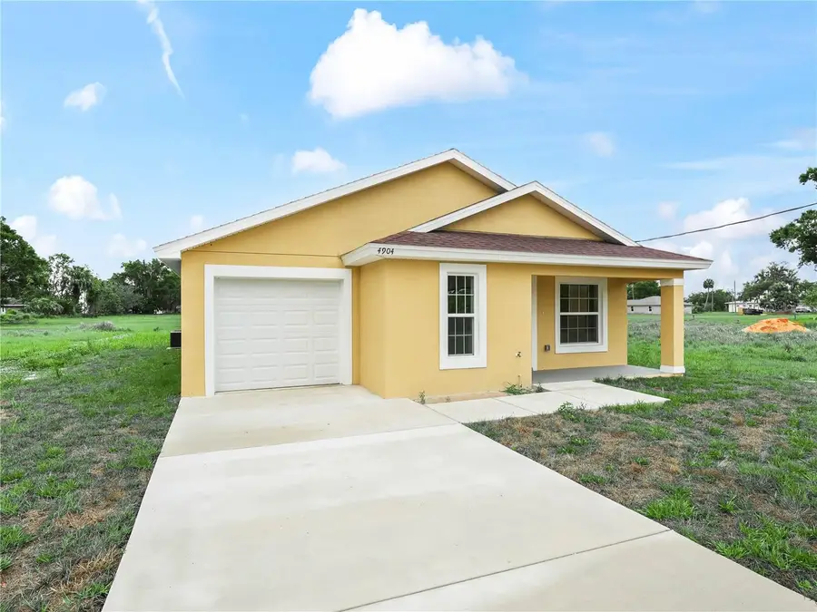 4904 Doyle Parker Avenue, Bowling Green, FL 33834 - Image #2