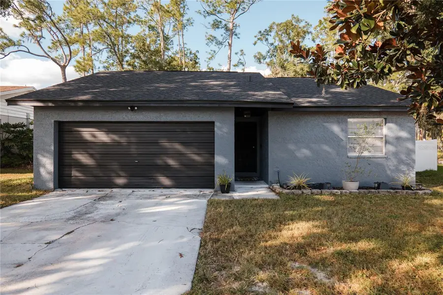 6325 Doe Circle E, Lakeland, FL 33809 - Image #2