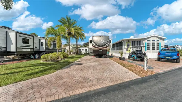 2427 Citrus Tree Road, CLERMONT, FL 34714