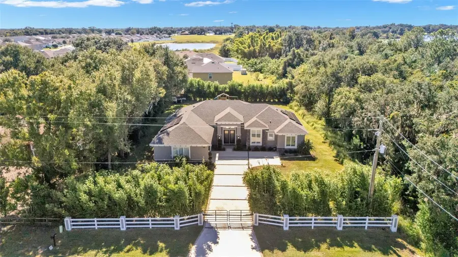 1586 Martin Luther King Boulevard Ne, Winter Haven, FL 33881 - Image #2