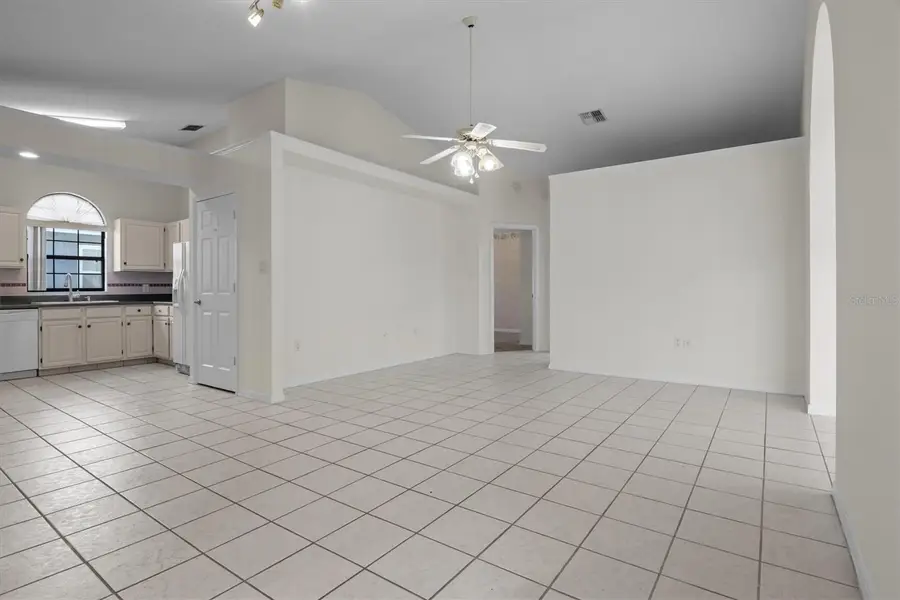 6325 Egret Drive, Lakeland, FL 33809 - Image #2