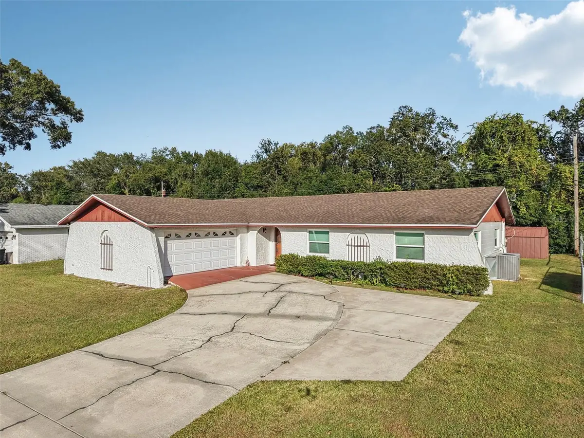 1525 Leslie Drive, Lakeland, FL 33801 - Image #1