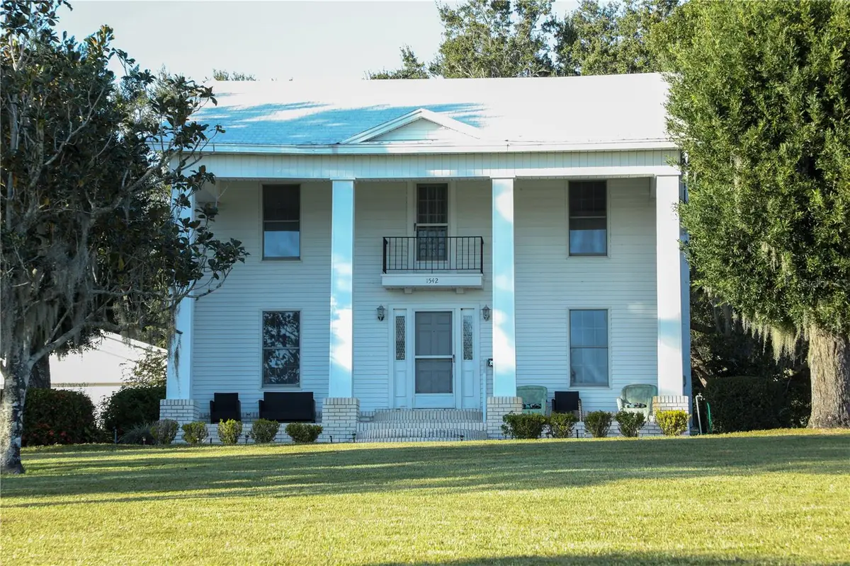 1542 Lake Ariana Boulevard, Auburndale, FL 33823 - Image #1