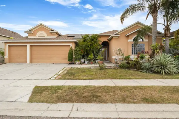 428 Coventry Road, DAVENPORT, FL 33897