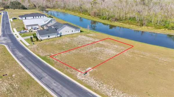 383 Adams View Lane, AUBURNDALE, FL 33823