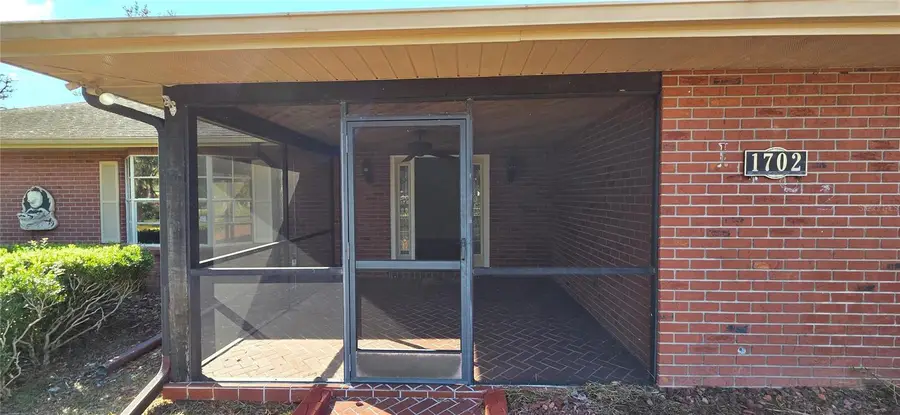 1702 S Miller Road, Valrico, FL 33594 - Image #3