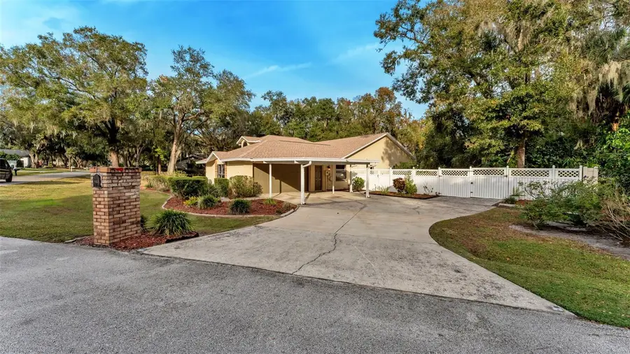 6828 Forestwood Drive W, Lakeland, FL 33811 - #3