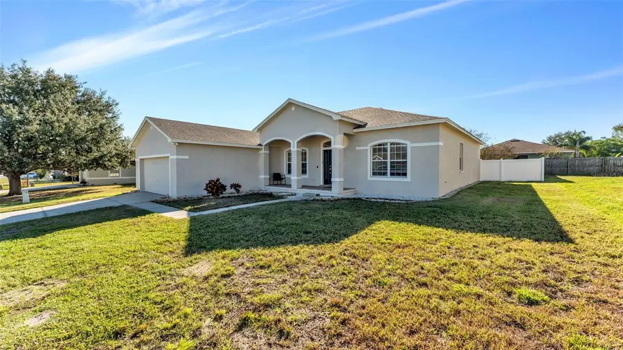 6371 Alamanda Hills Drive, Lakeland, FL 33813 - Image #2