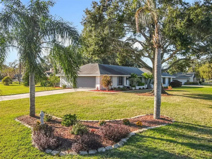 2901 Plantation Road, Winter Haven, FL 33884 - Image #2